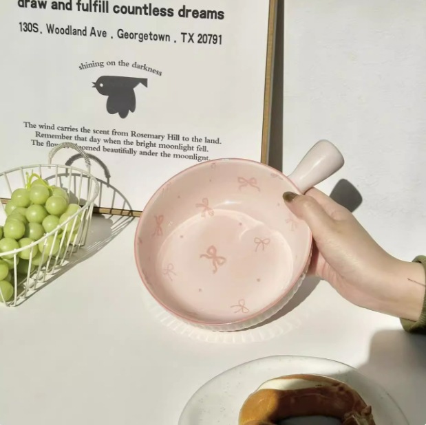 可愛蝴蝶結盤子