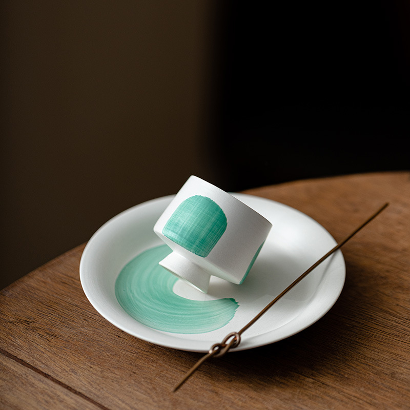 日式粉引白水抹綠玉立杯