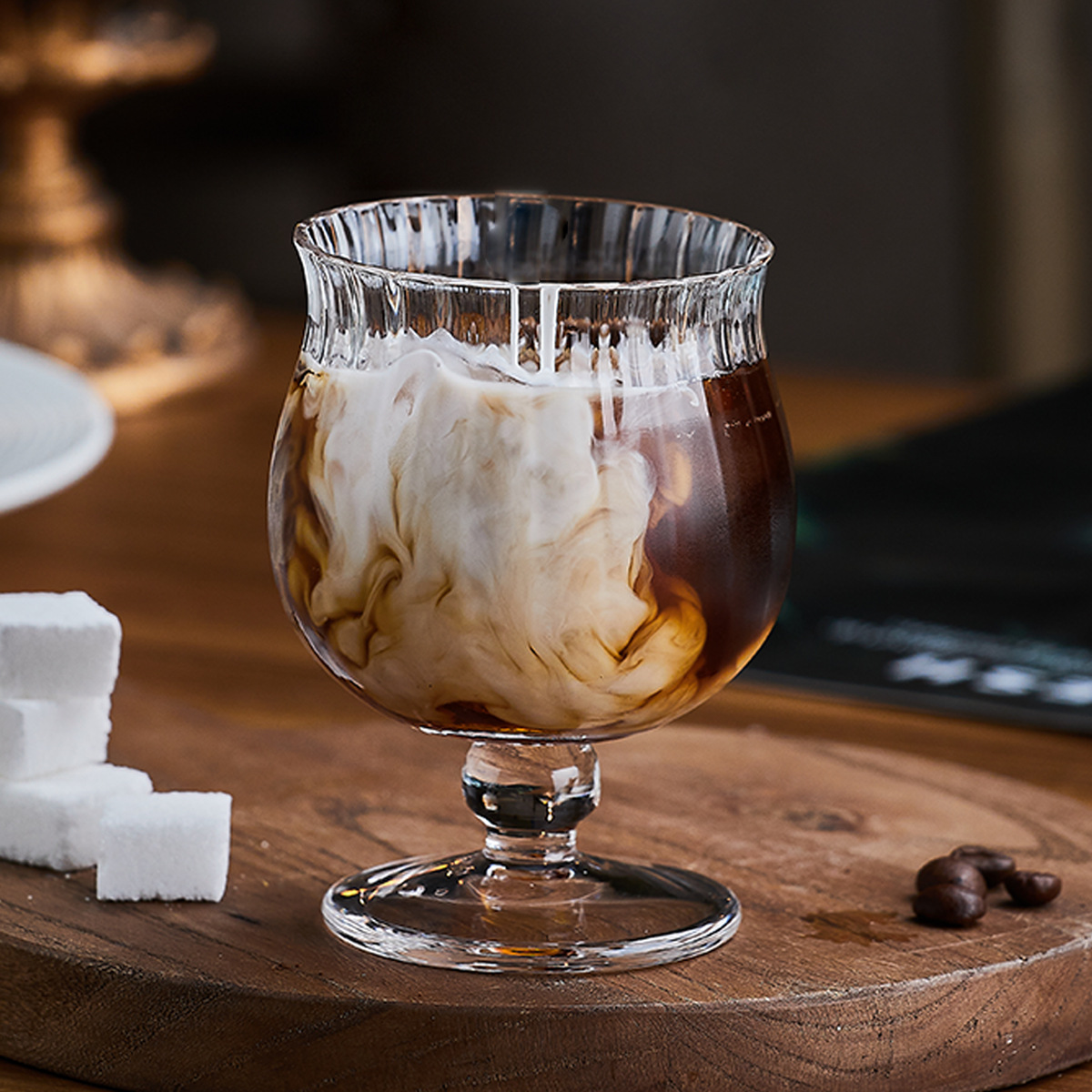 高脚水晶玻璃咖啡杯甜酒杯