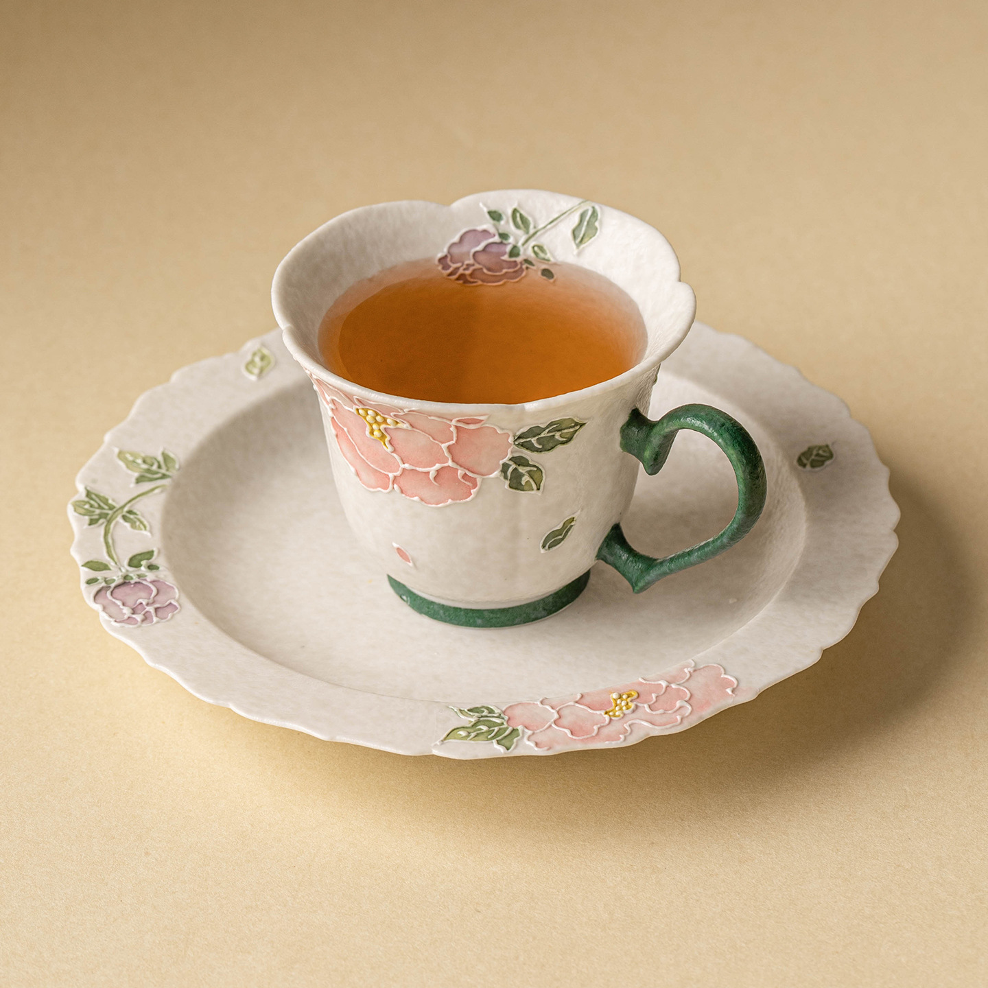 極素岩礦白堆雕牡丹紅茶杯