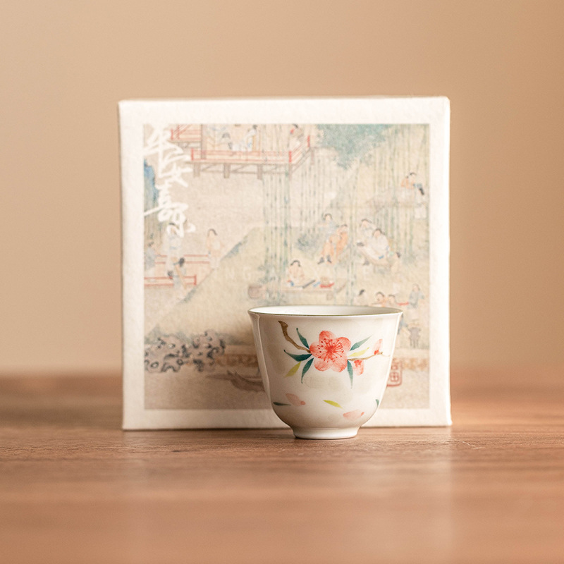 桃花手繪鈴鐺茶杯