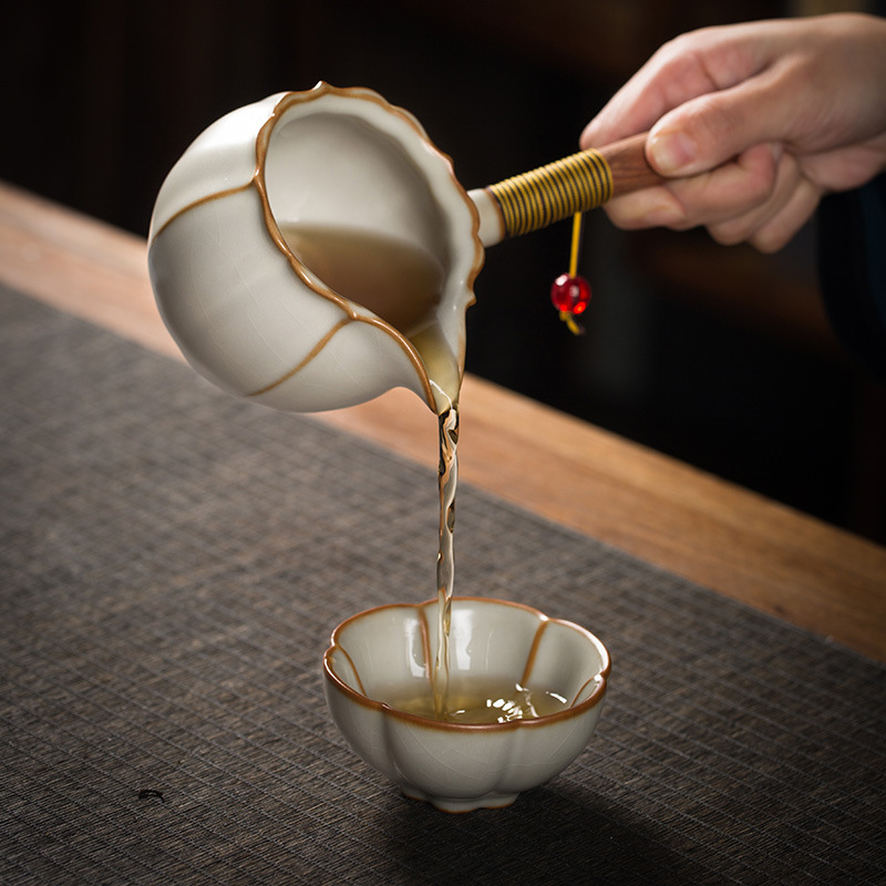 加厚汝窑側把公道杯