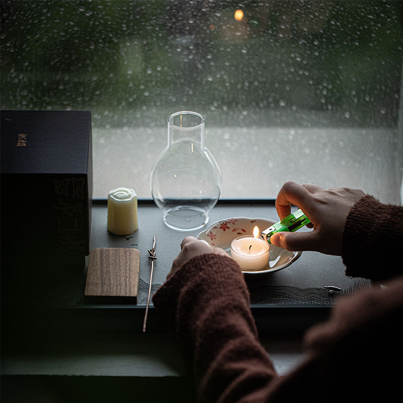 手繪蝴蝶梅花玻璃燈罩陶瓷燭臺