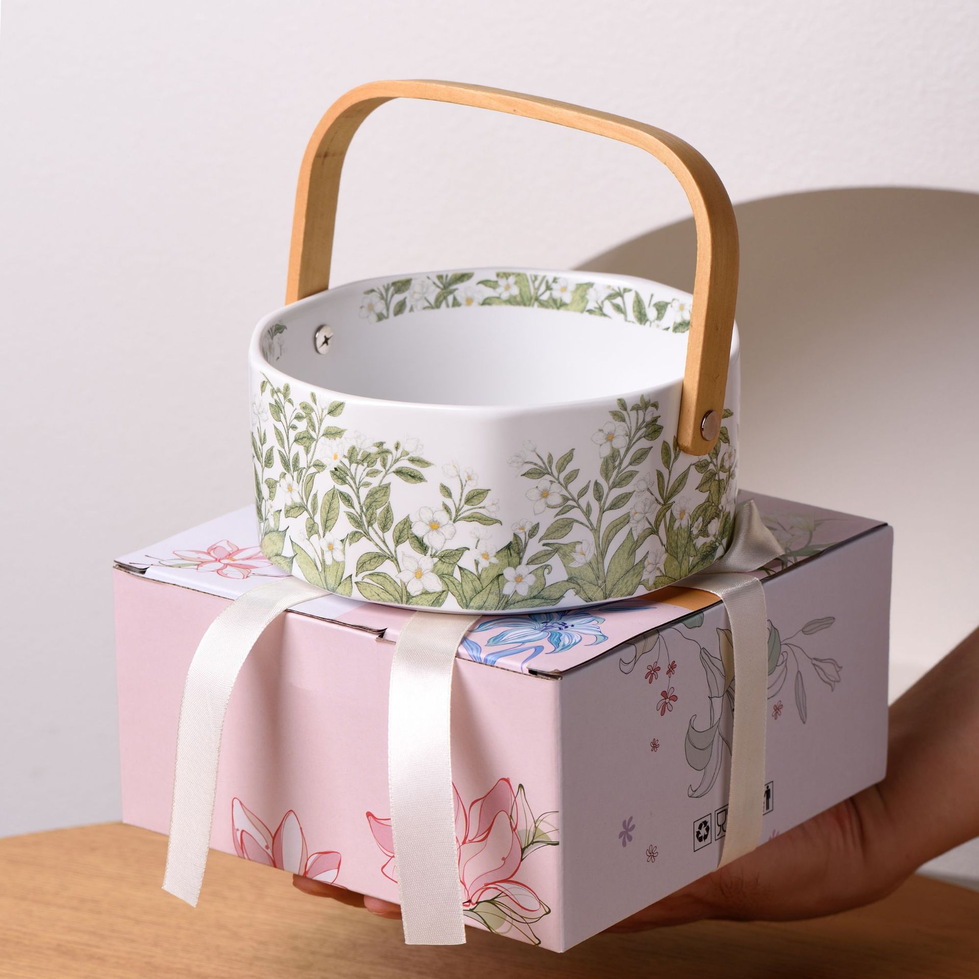 茉莉花手提陶瓷水果籃