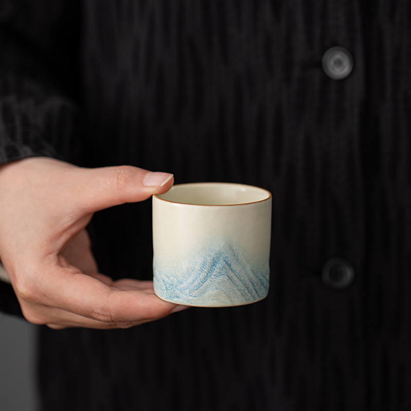 陶瓷浮雕山巒茶葉罐