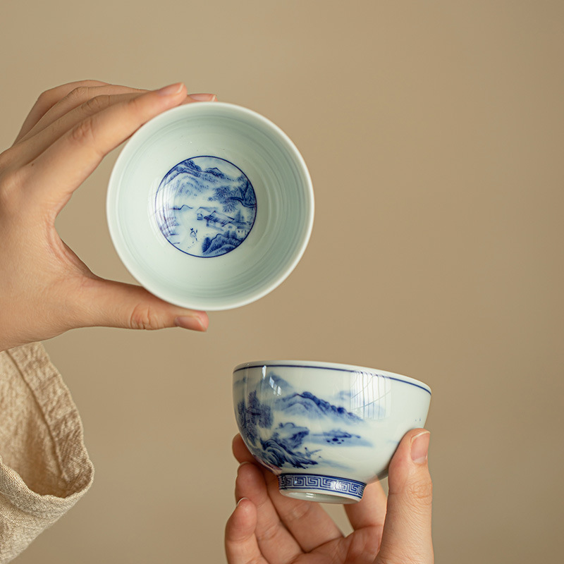 仿古青花山水三才蓋碗
