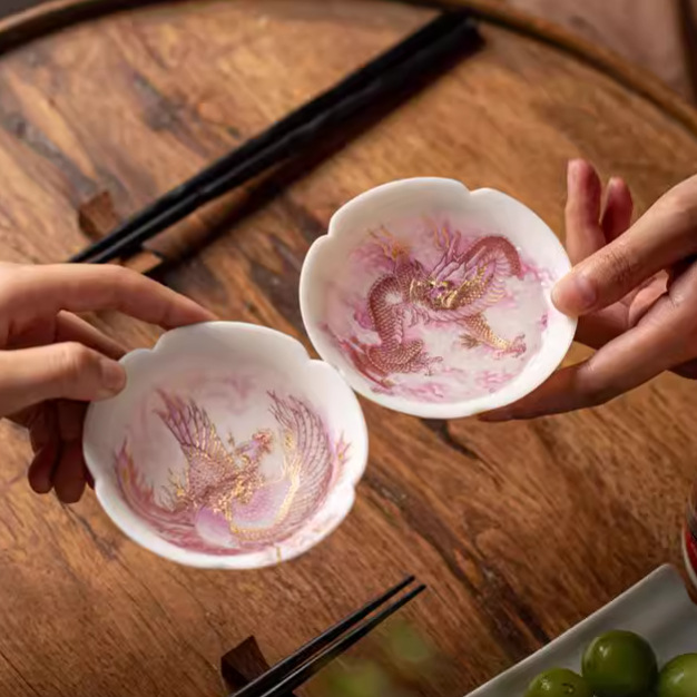 無釉羊脂玉龍鳳杯
