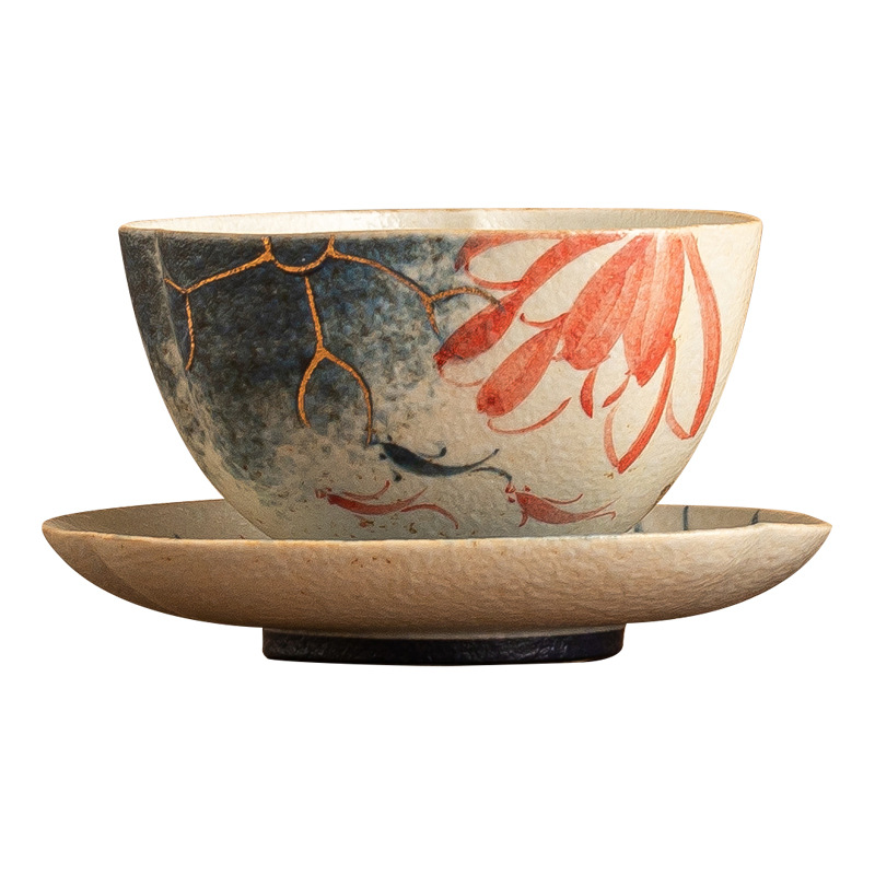 青花火石手繪荷韻錦鯉葵口杯