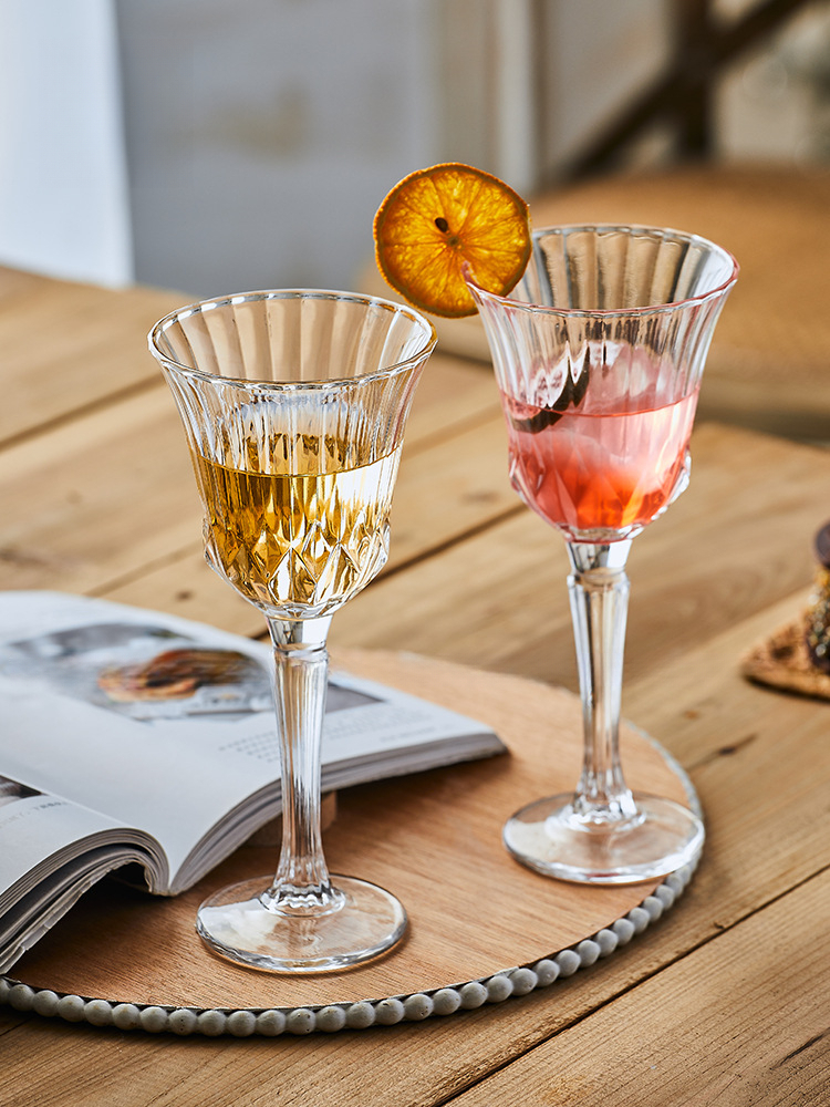 2.jpg?x-oss-process=image/format,png