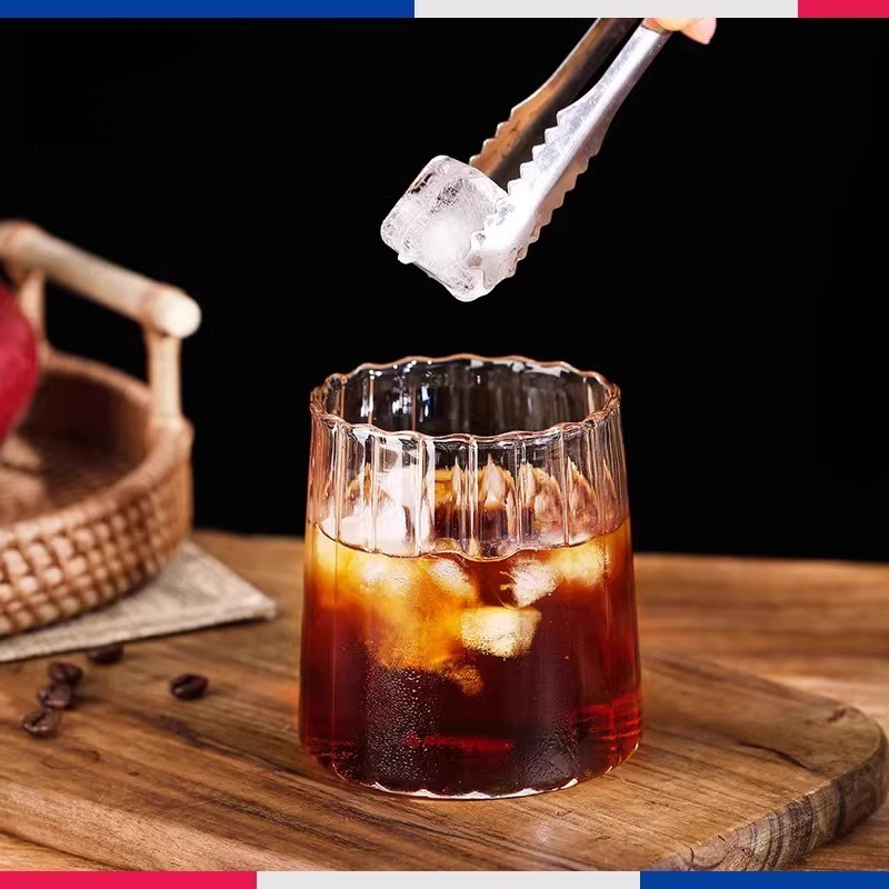 簡約咖啡玻璃杯