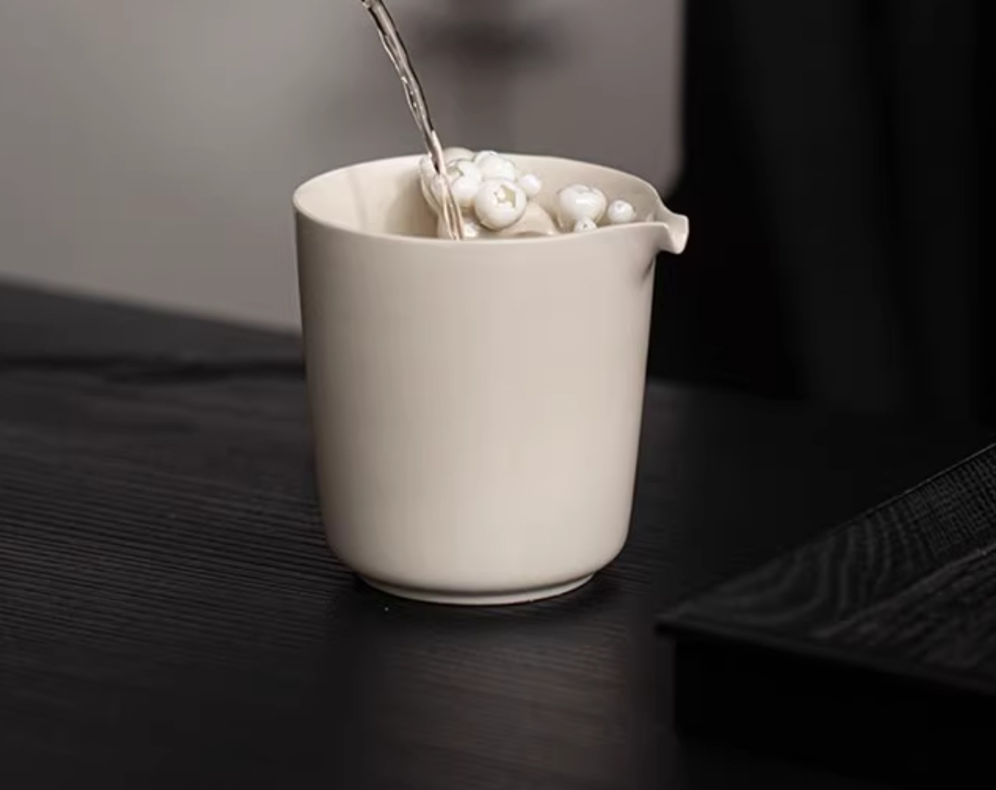 草木灰手工梅花蓋碗