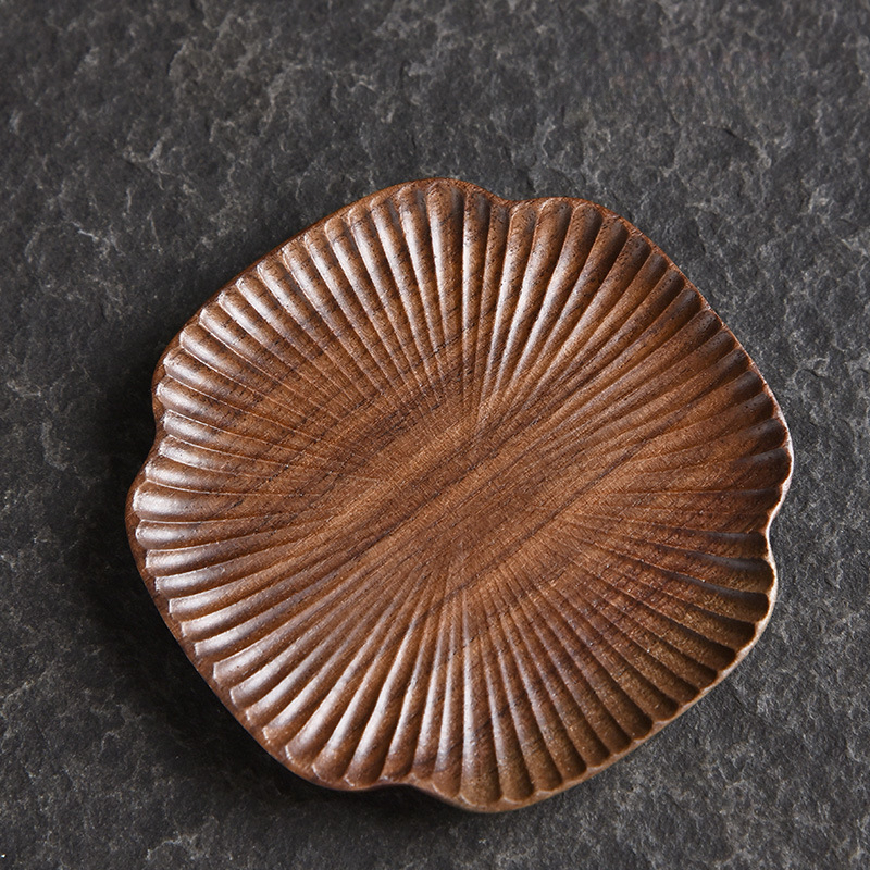 黑胡桃木手工雕刻茶托