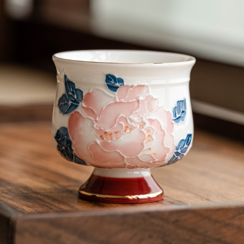 手繪描金牡丹高足茶杯