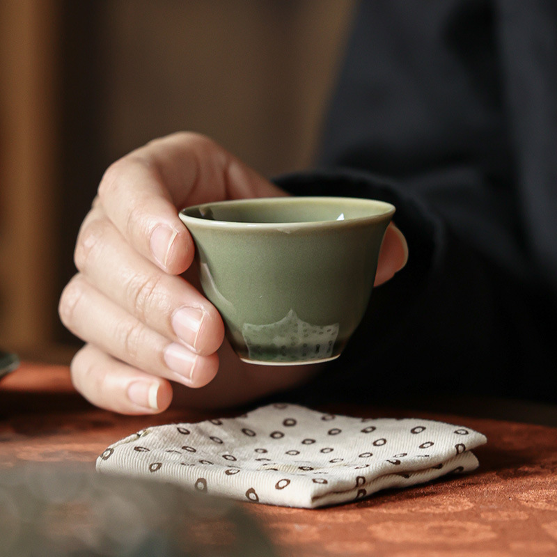越窯青瓷品茗杯