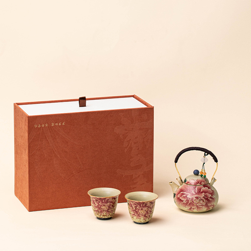 青花火石紅提梁壺一壺兩杯