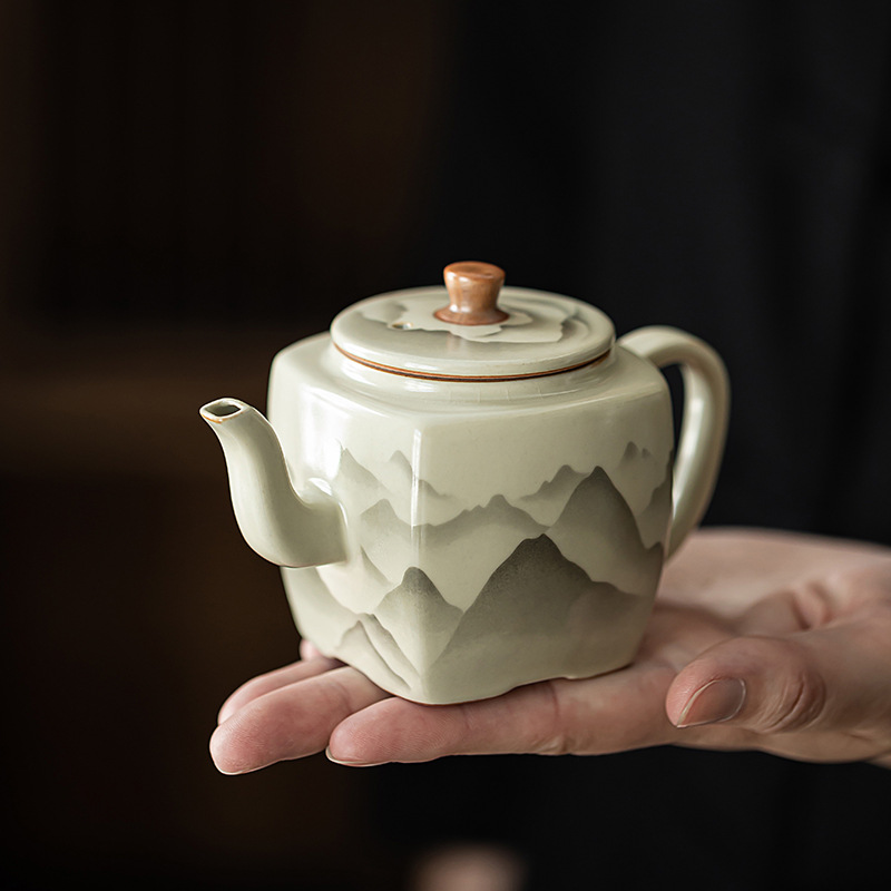 汝窯陶瓷四方壺