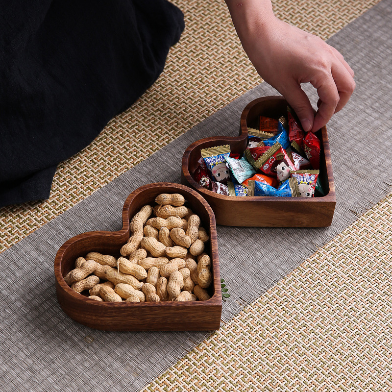 胡桃木愛心幹果盤糖果盒