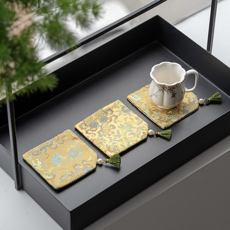 浮光金銀杏茶席