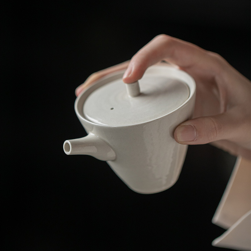 草木山澤灰手抓壺