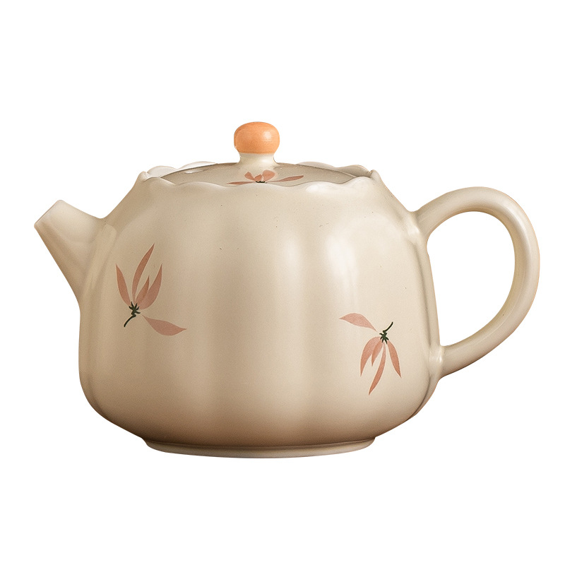 米黃釉蘭花花蕾壺