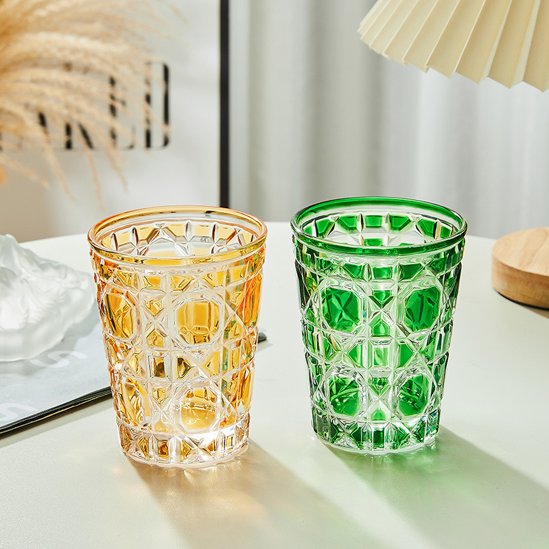 菱格寶石杯