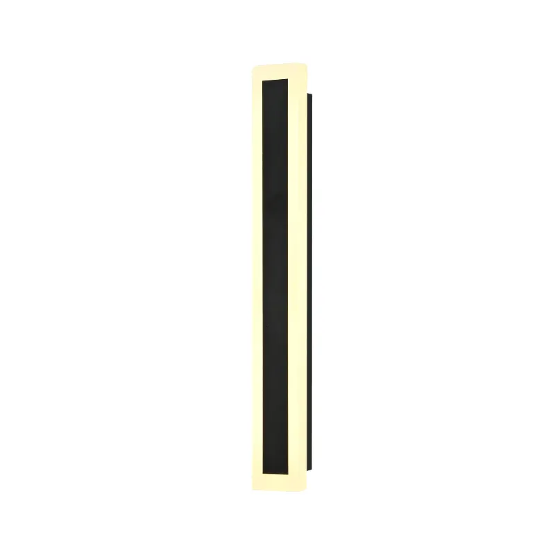 GoldLine Wall Light