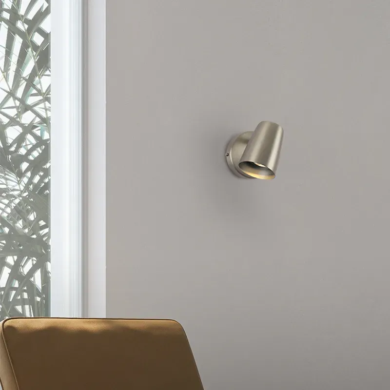 VividAura Wall Light