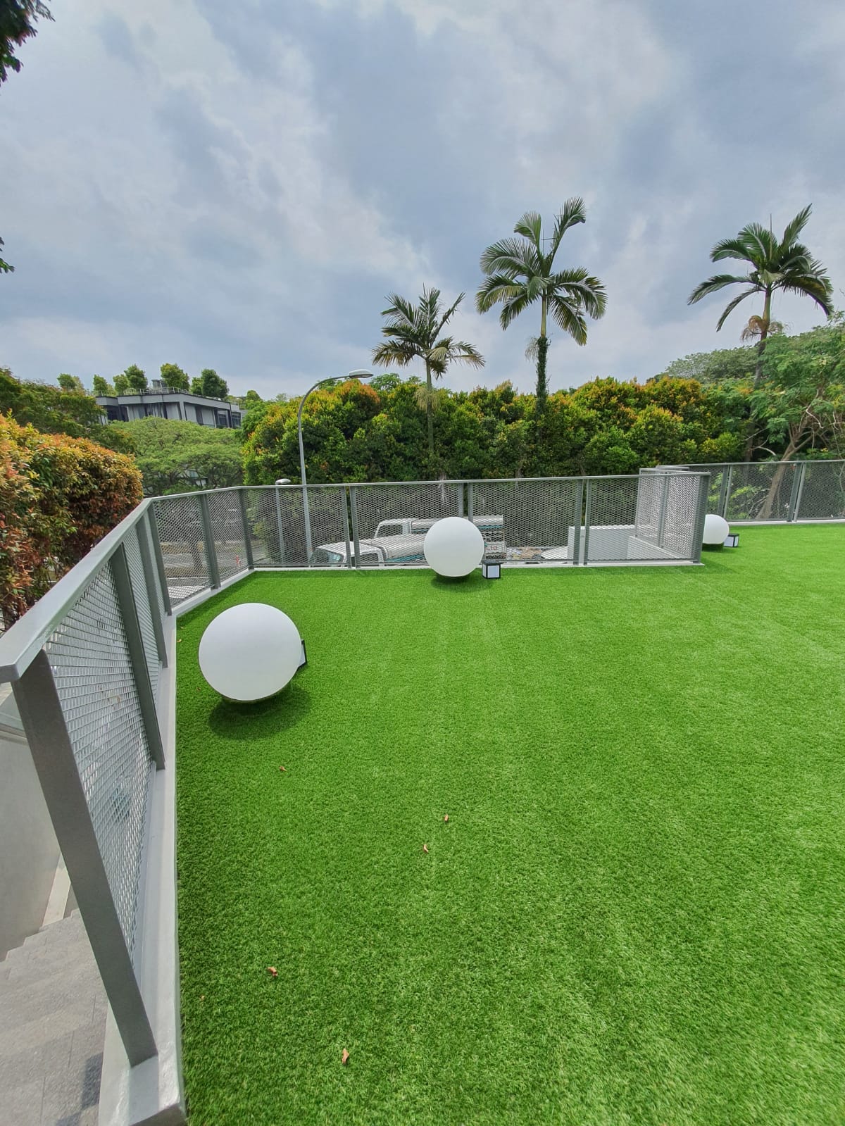 Outdoor LED Globes-Light Makers