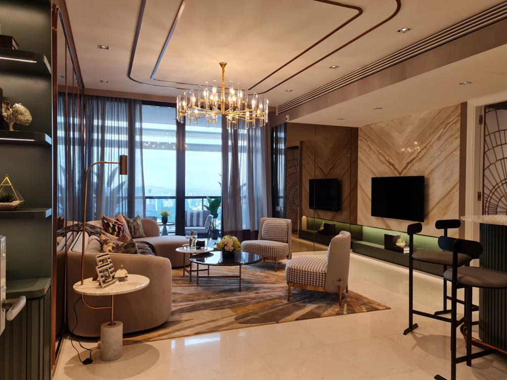 Showmanship-Light Makers