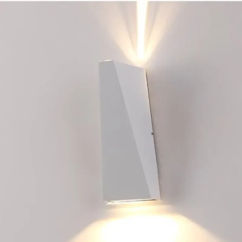 AegisUpside Outdoor Wall Light