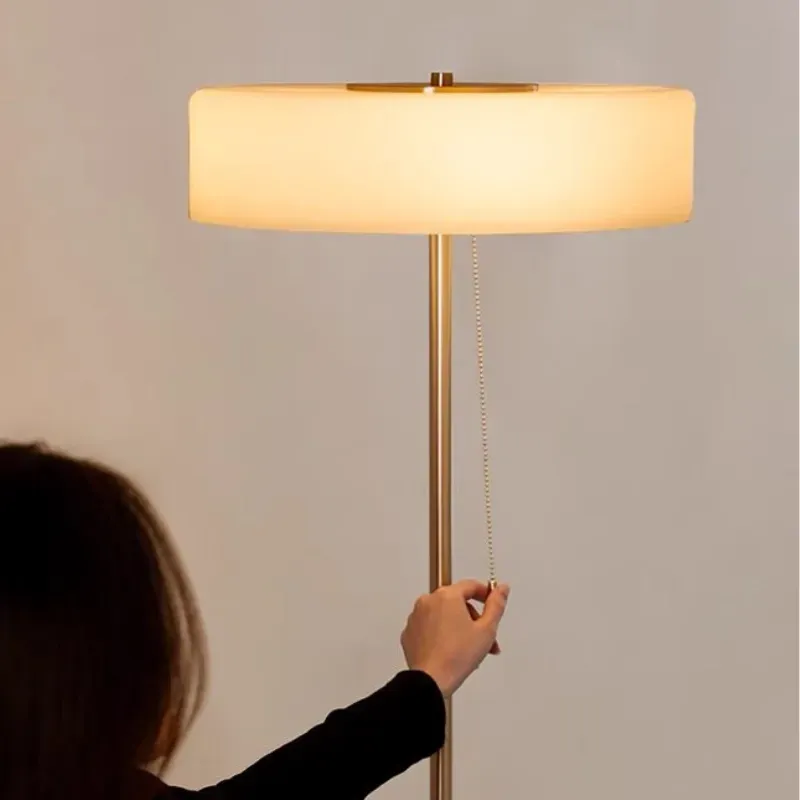 ArdenClassic Floor Lamp