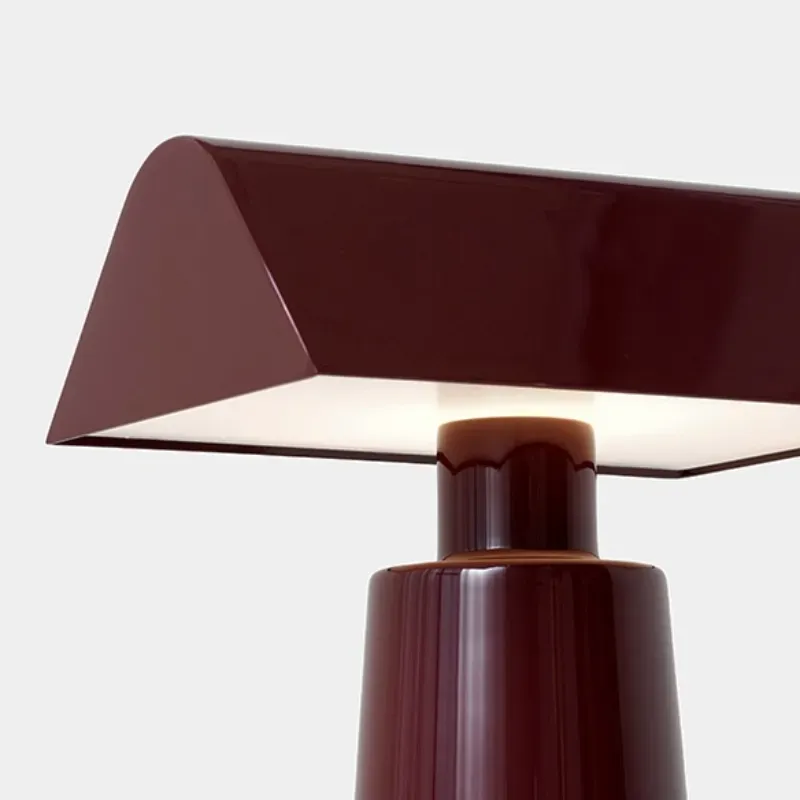 ArkoShade Table Lamp