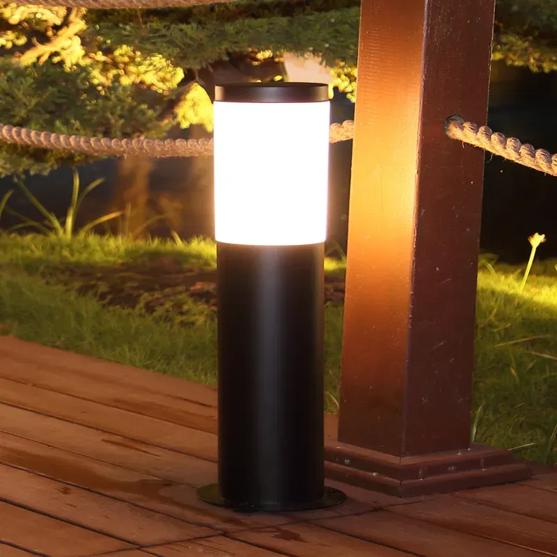 AtiliaCraft Outdoor Bollard