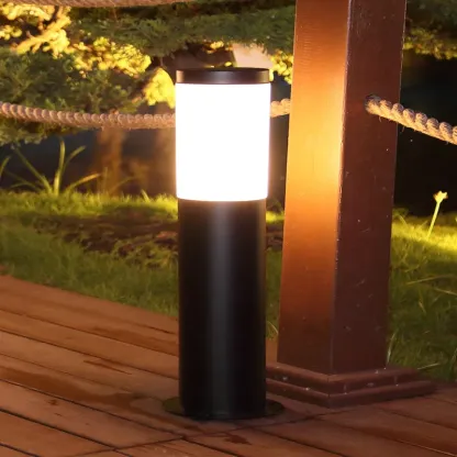 AtiliaCraft Outdoor Bollard