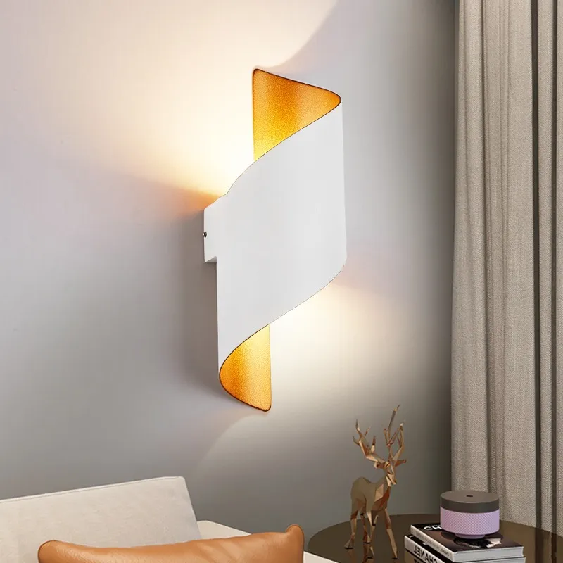 AuroraSunset Outdoor Wall Light