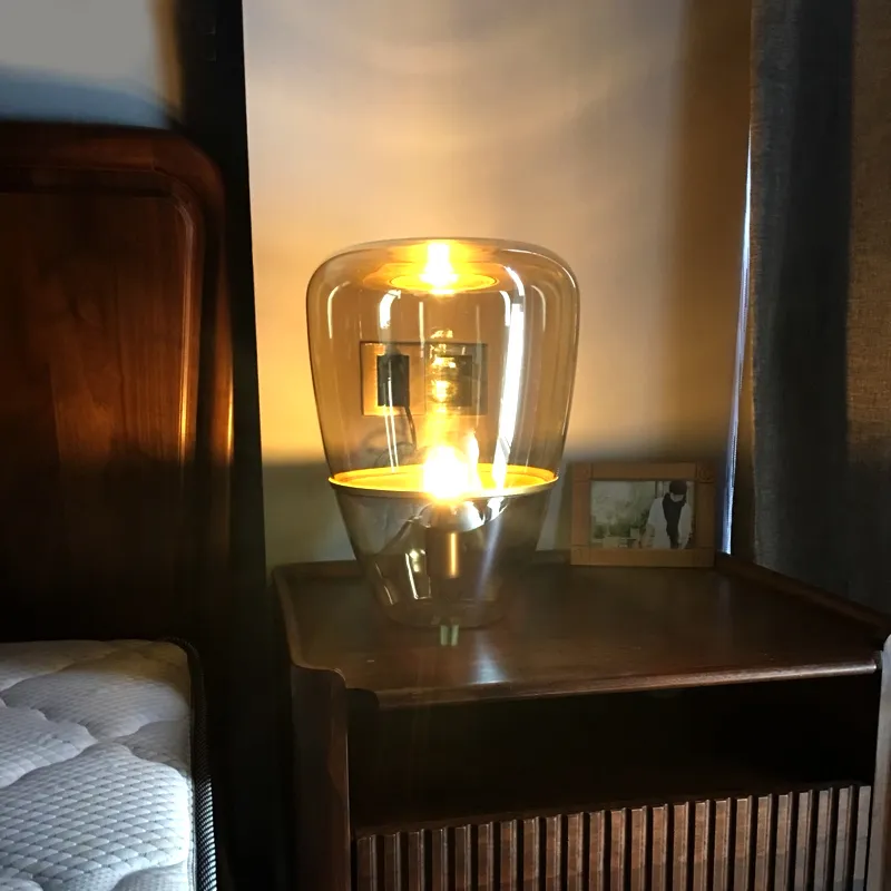AxenGlass Table Lamp