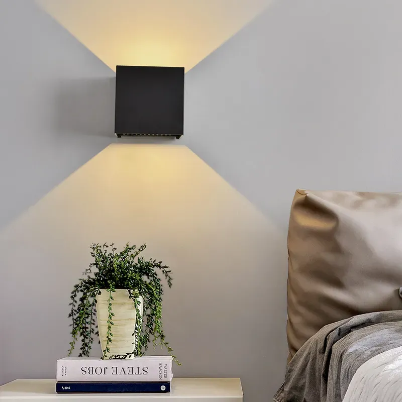 BamiNord Outdoor Wall Light