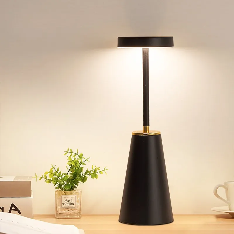 BennettCone Table Lamp