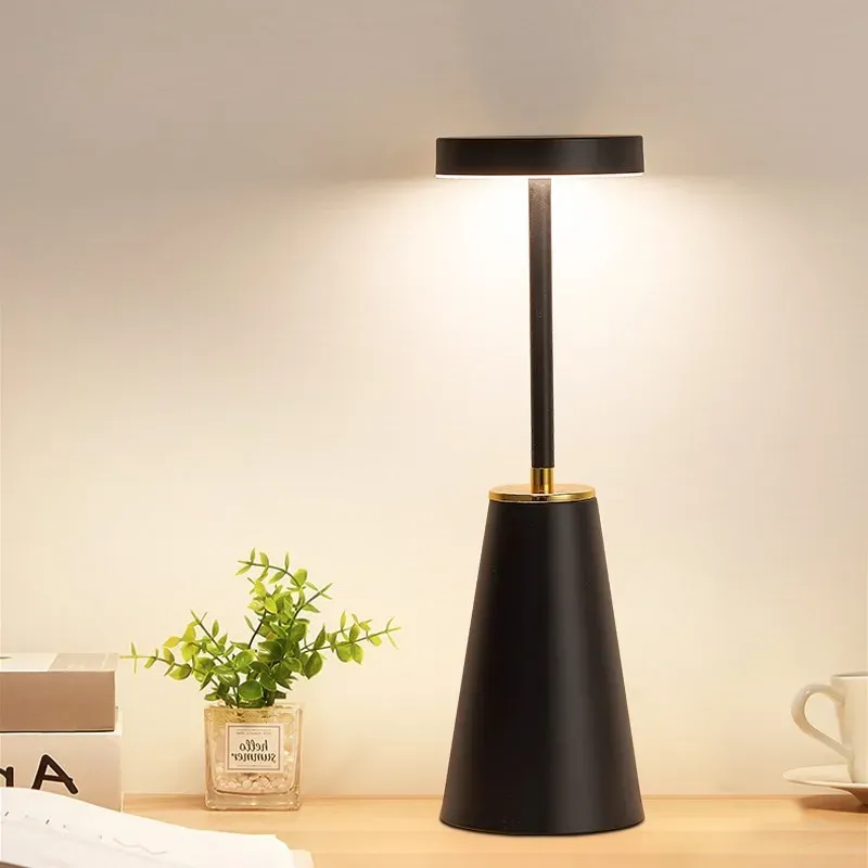 BennettCone Table Lamp