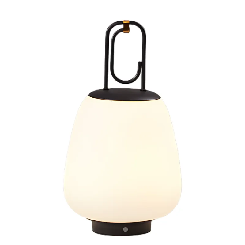 BiancaBold Table Lamp