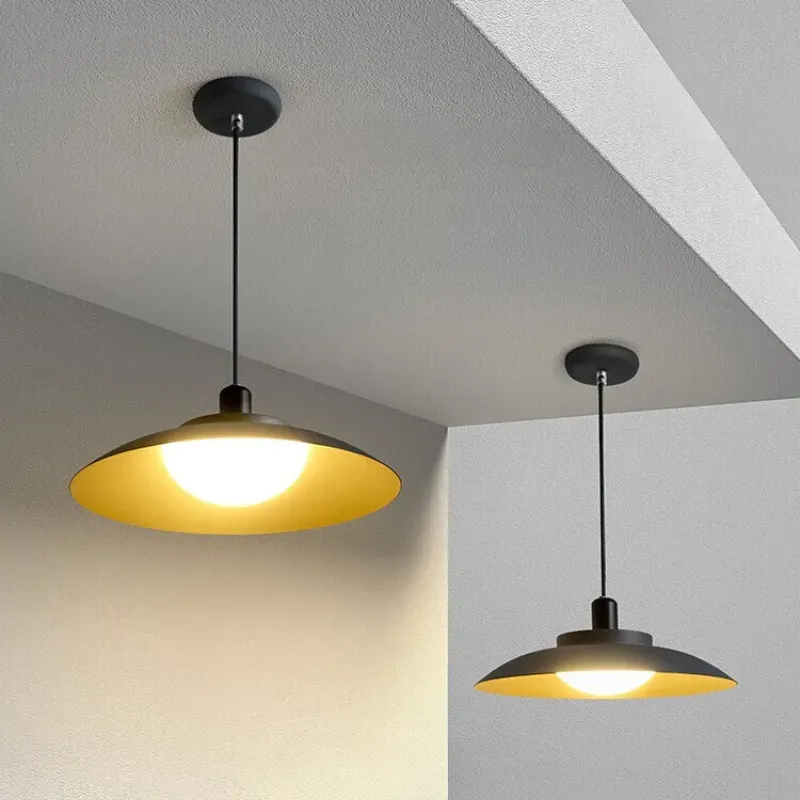 BronwynVersa Outdoor Pendant