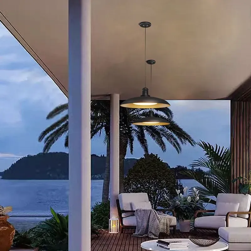 BronwynVersa Pendant