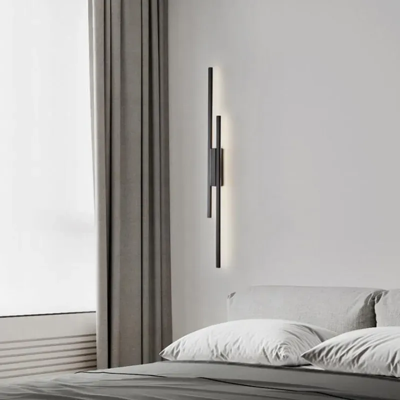 CalyxModern Wall Light