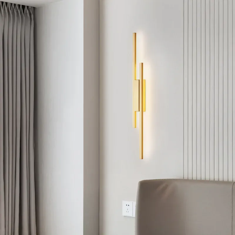 CalyxModern Wall Light