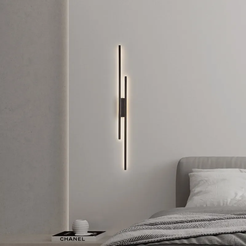 CalyxModern Wall Light