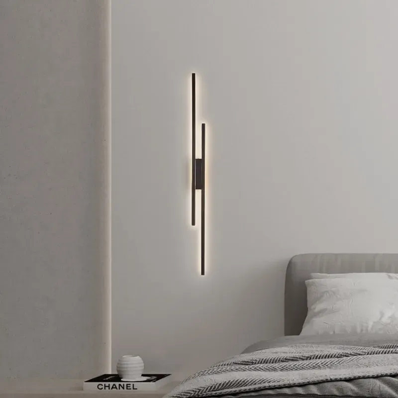 CalyxModern Wall Light