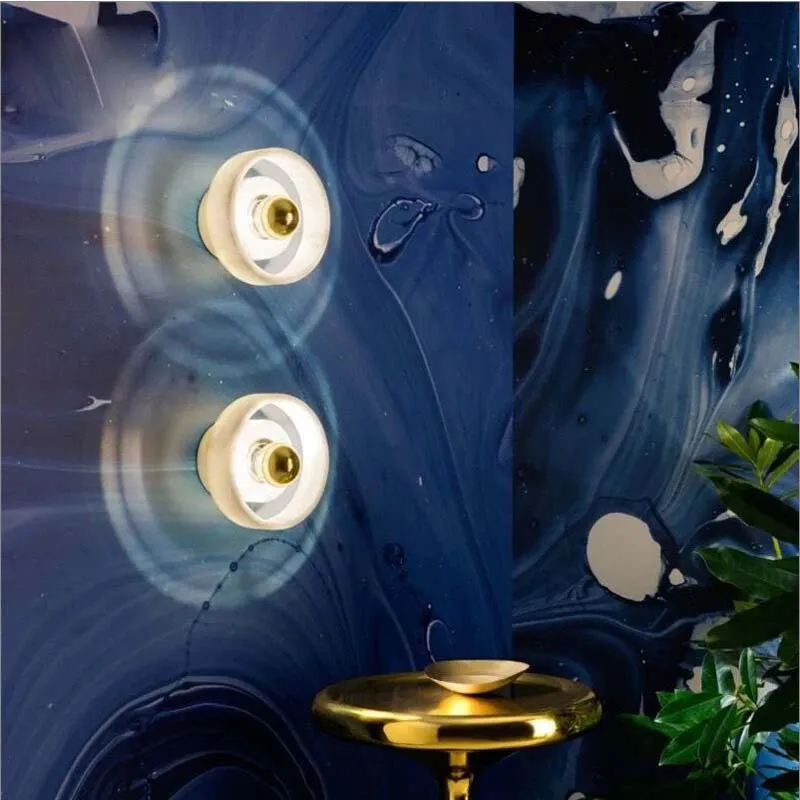 CamomileGolden Wall Light