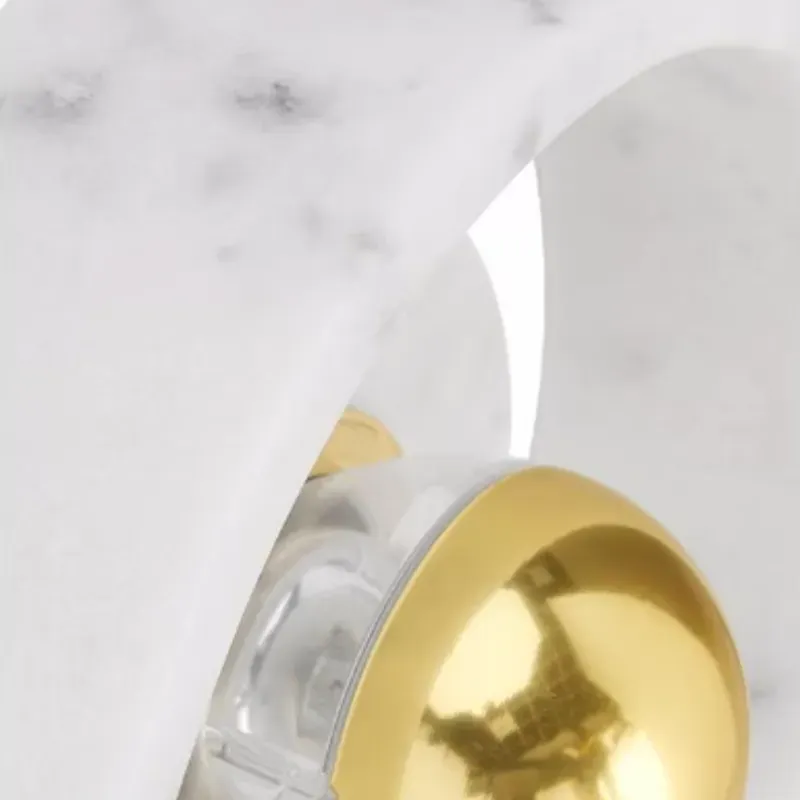 CamomileGolden Wall Light