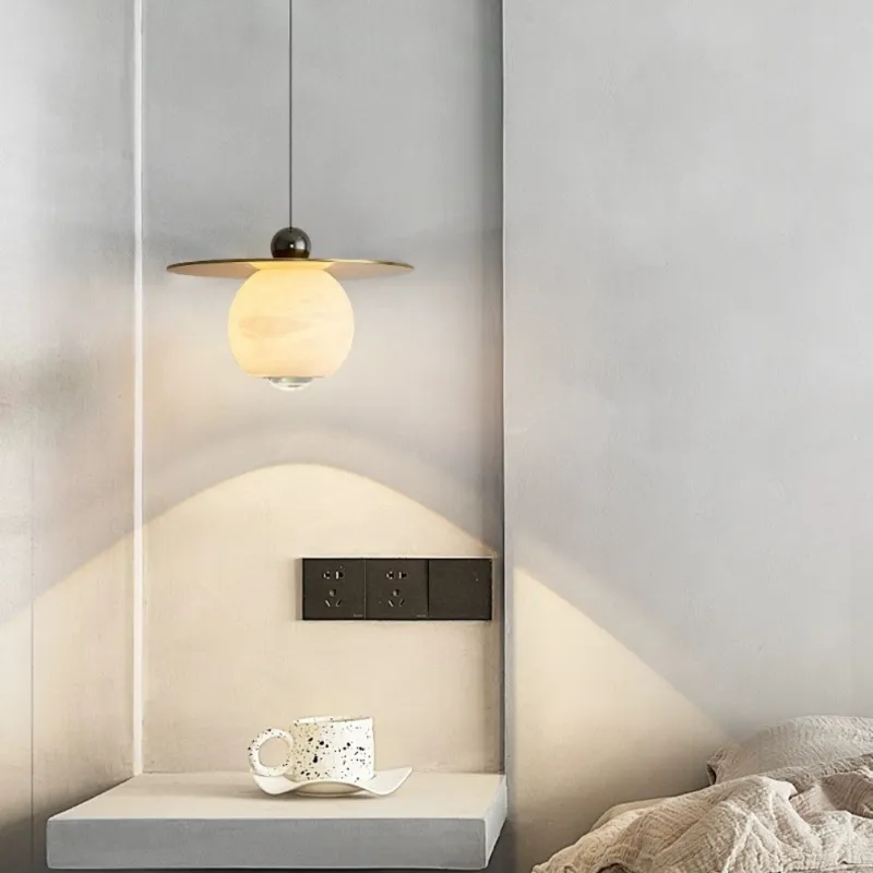 CelenePlanet Pendant