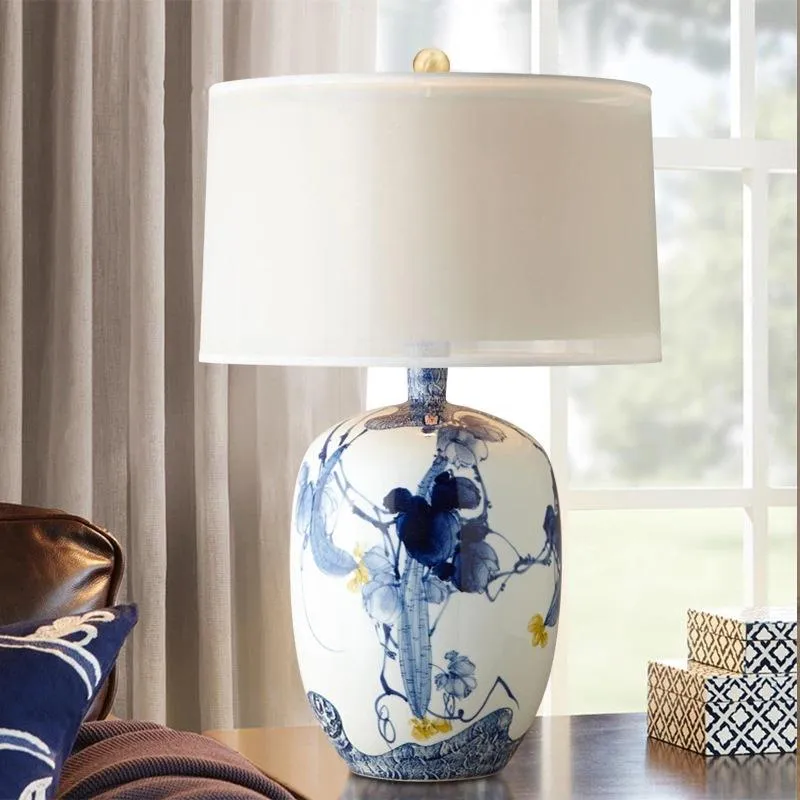 ChinoBloom Table Lamp